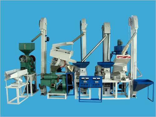 原糧斗式提升機多臺圖片 原糧斗式提升機多臺圖片