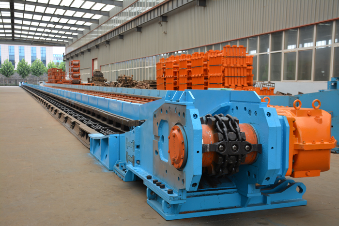 煤礦井下巷道用刮板輸送機(jī)