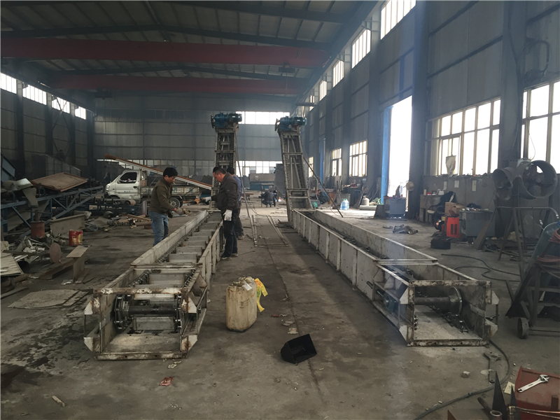 水平型埋刮板輸送機(jī) 2、垂直型埋刮板輸送機(jī) 3、Z型埋刮板輸送機(jī)