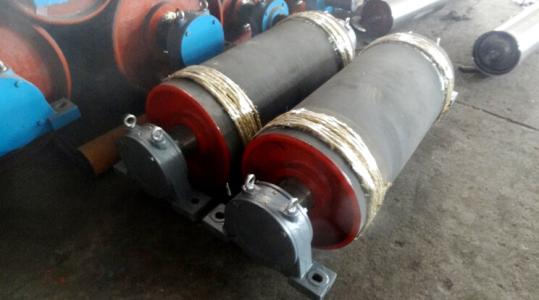 電動(dòng)滾筒現(xiàn)場(chǎng)圖 電動(dòng)滾筒現(xiàn)場(chǎng)圖