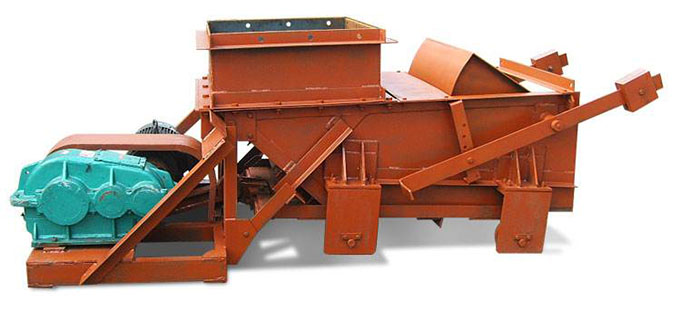 K型往復(fù)式給煤機(jī) K型往復(fù)式給煤機(jī)