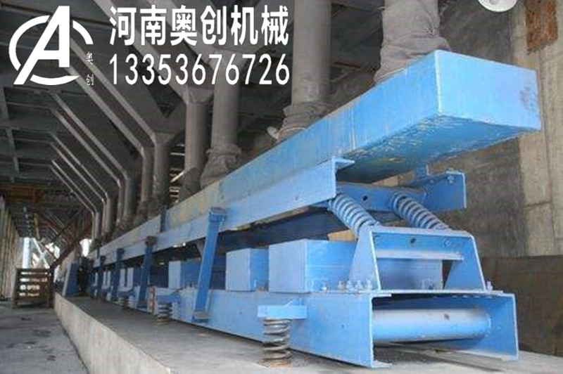 耐高溫長(zhǎng)距離振動(dòng)輸送機(jī) 耐高溫長(zhǎng)距離振動(dòng)輸送機(jī)