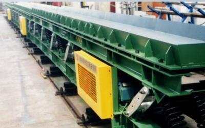 振動(dòng)輸送機(jī) 振動(dòng)輸送機(jī)