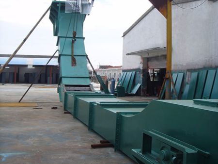 大型埋刮板輸送機(jī)廠家展示 大型埋刮板輸送機(jī)廠家展示