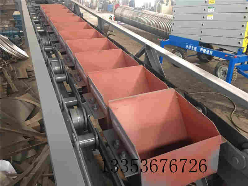 傾斜鏈斗輸送機(jī) 傾斜鏈斗輸送機(jī)