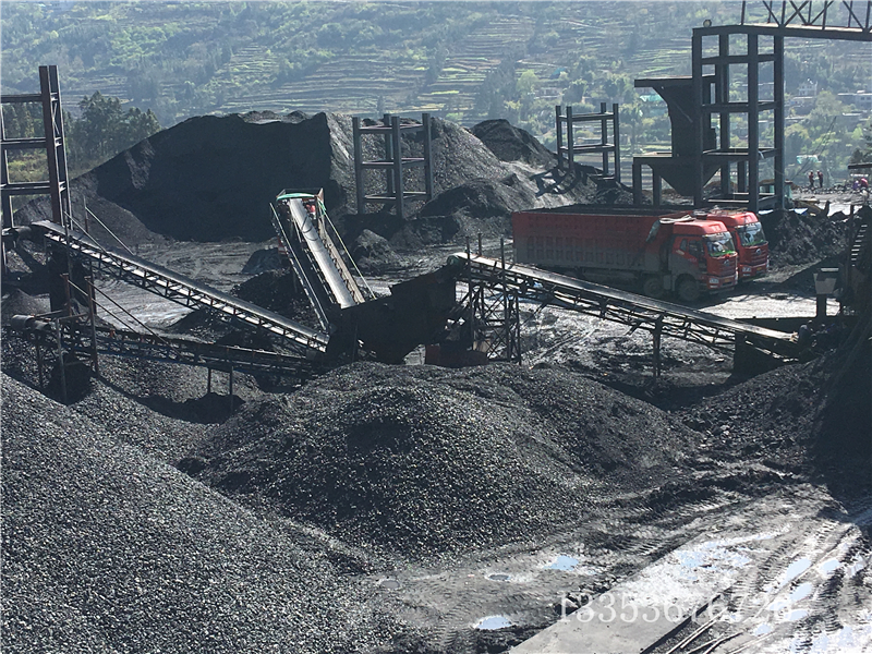 云南煤礦皮帶輸送機(jī) 云南煤礦皮帶輸送機(jī)