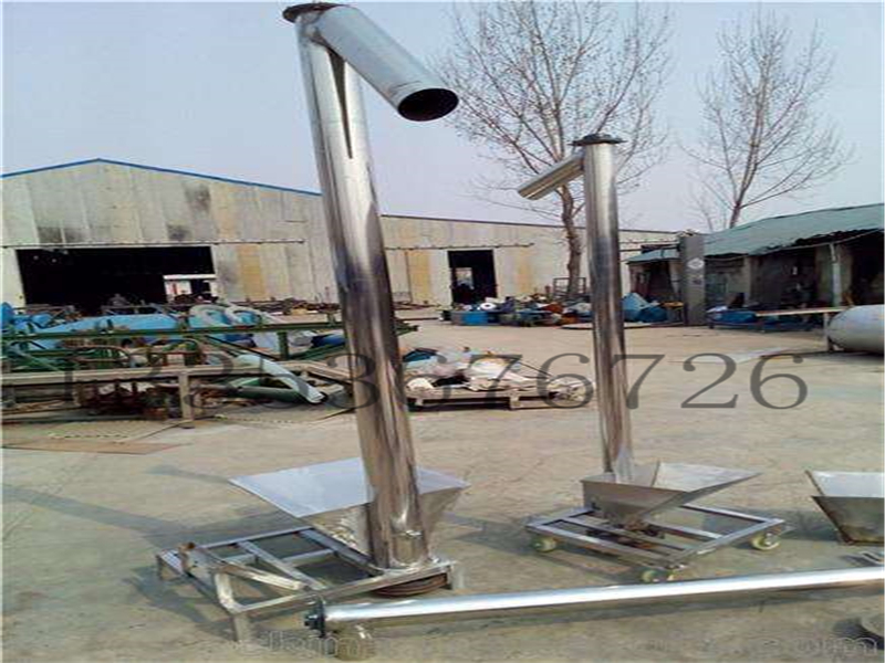 垂直提升螺旋輸送機(jī)2臺(tái) 垂直提升螺旋輸送機(jī)2臺(tái)