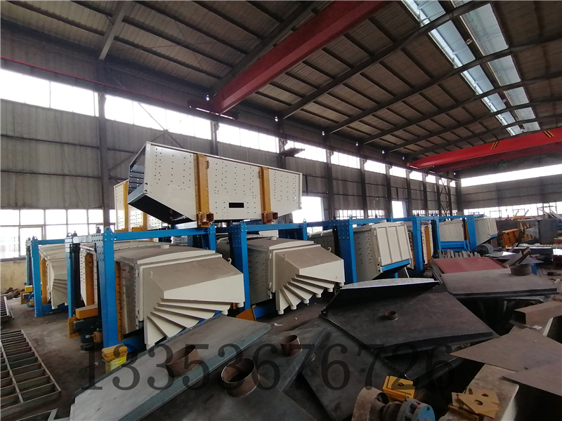 方形搖擺篩和圓形搖擺篩的主要區(qū)別在哪些方面？