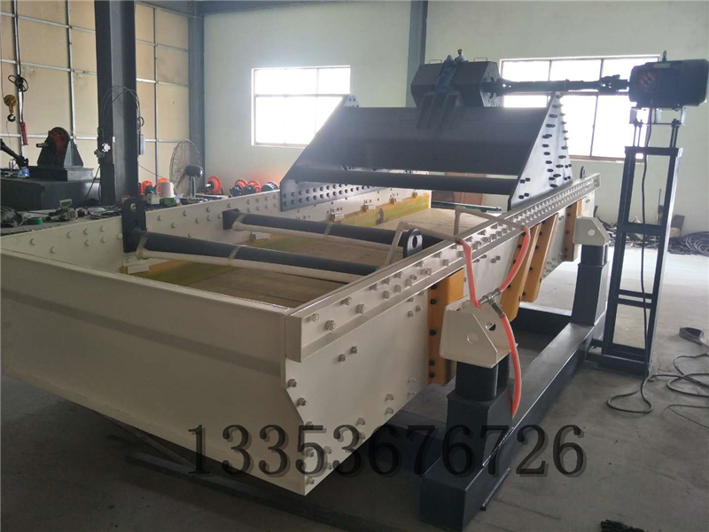 尾礦干排選用高頻振動篩與普通脫水篩有什么區(qū)別？