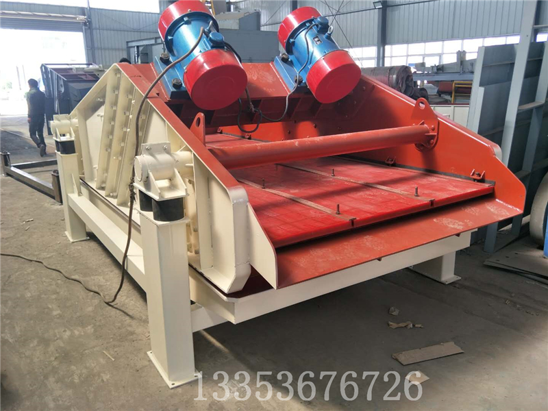 尾礦干排選用高頻振動篩與普通脫水篩有什么區(qū)別？2