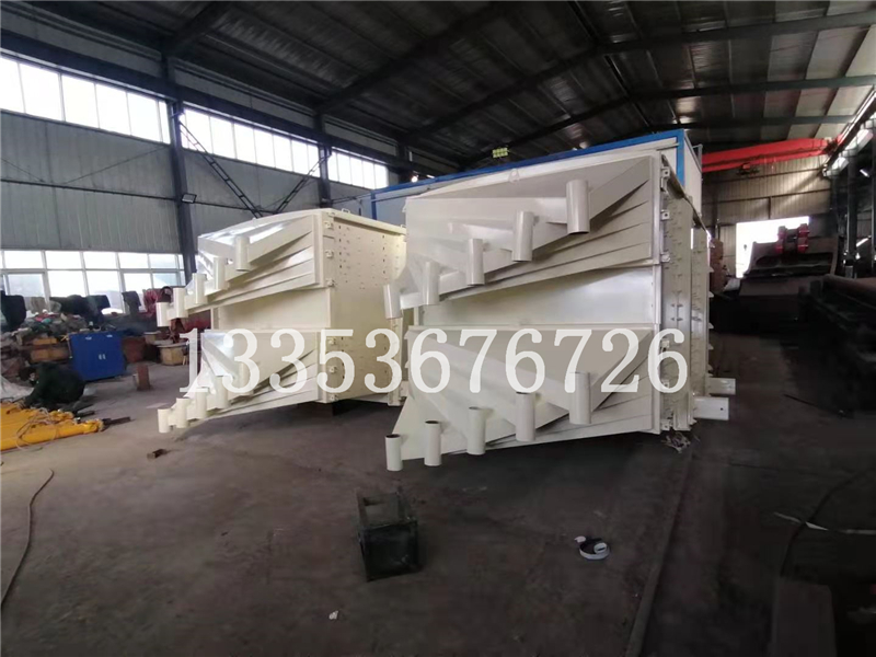 硅鐵渣方形搖擺篩的篩分和清網(wǎng)方式分為哪幾種？1