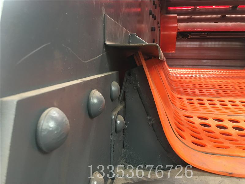 弛張篩篩選效率的高低與配套選用的篩網(wǎng)質(zhì)量有極大關(guān)系！2