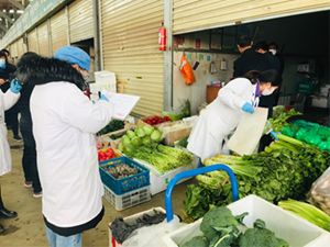 鏗鏘玫瑰 逆行中綻放精彩，愛心企業真情告白致敬女神